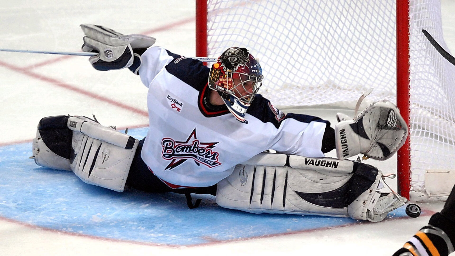 绝境逢生！黄鸭组合力挽狂澜，中国队惊魂一刻绝杀马来西亚